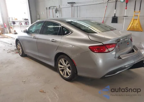 2015 Chrysler 200 Limited z USA, uszkodzony, nr VIN 1C3CCCAB3FN707549